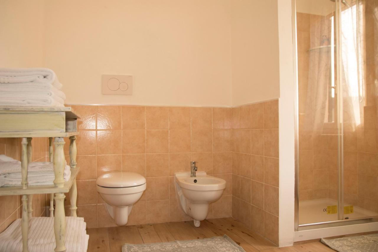 Apartamento Domus vicina al Centro Storico Pavía Exterior foto